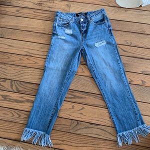 Fringed bottom jeans